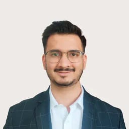 Dr Ahmed Reshamvala