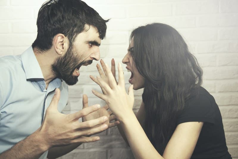Why Do We Get Trapped in Toxic Relationships? Research Suggests an Answer