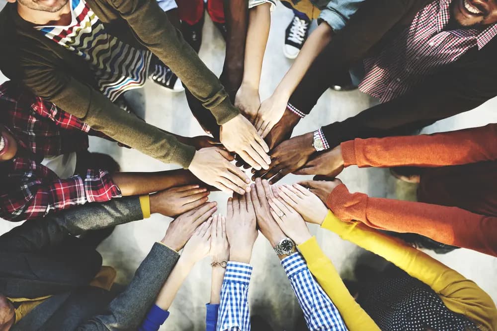 The Benefits of Building Relationships and Strong Social Connections