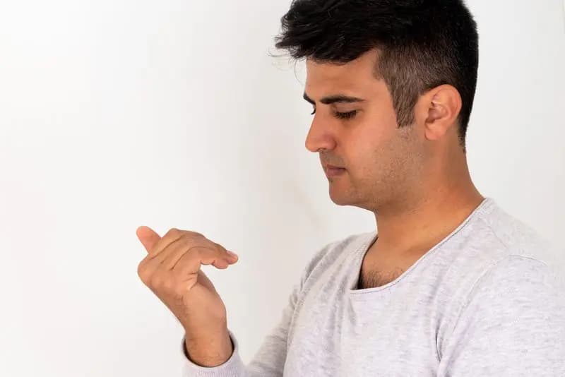 What You Should Know About Dating Someone With OCD